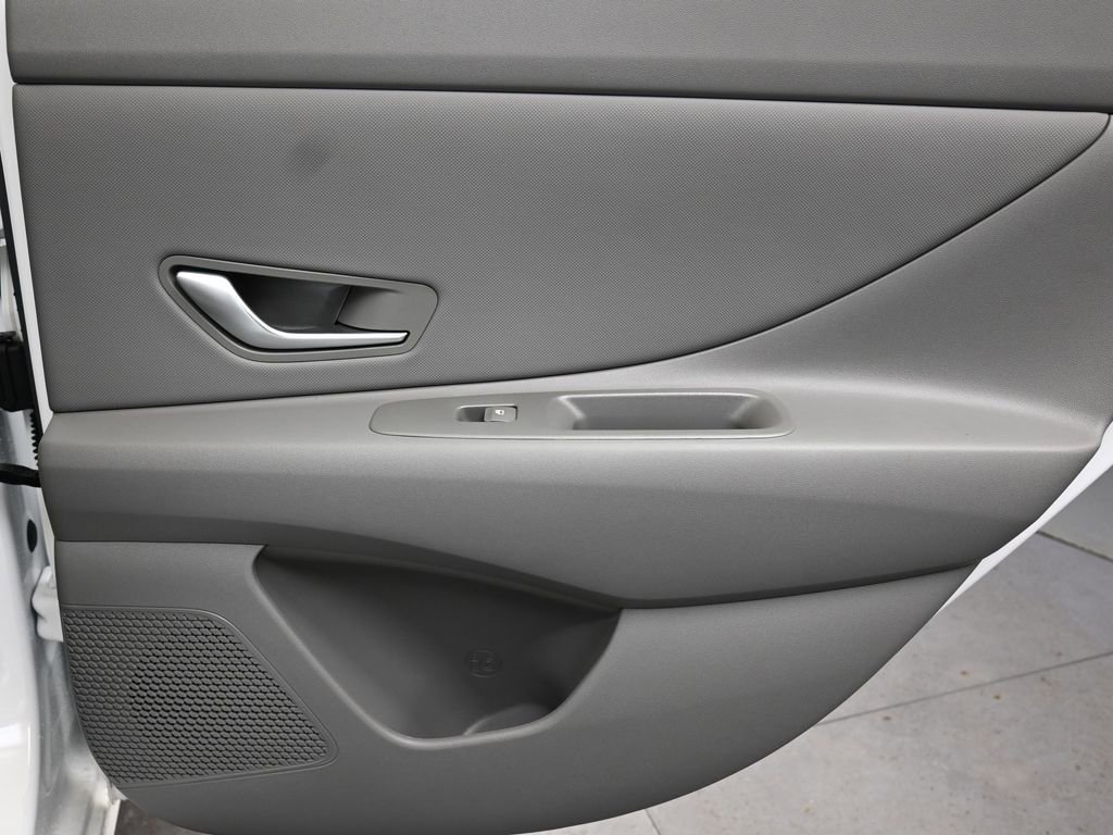 New 2026 Hyundai Elantra Sport image 14