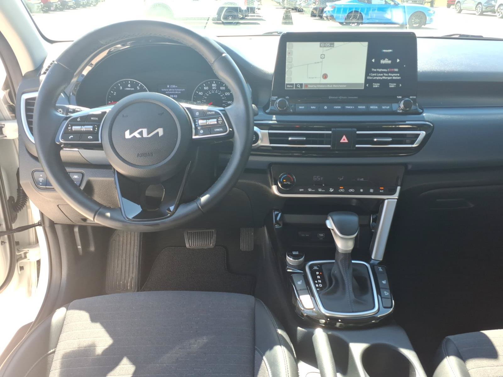 Used 2023 Kia Seltos Nightfall Edition AWD/4WD image 14