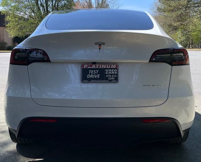 Used 2024 Tesla Model Y Long Range AWD/4WD image 8
