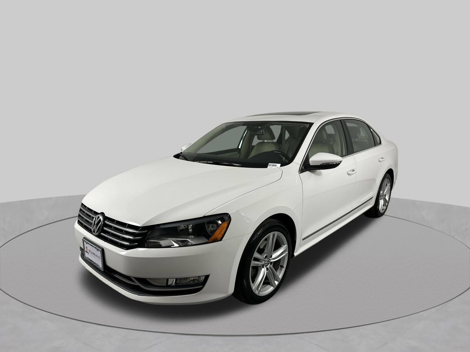 Used 2012 Volkswagen Passat TDI SE FWD image 23