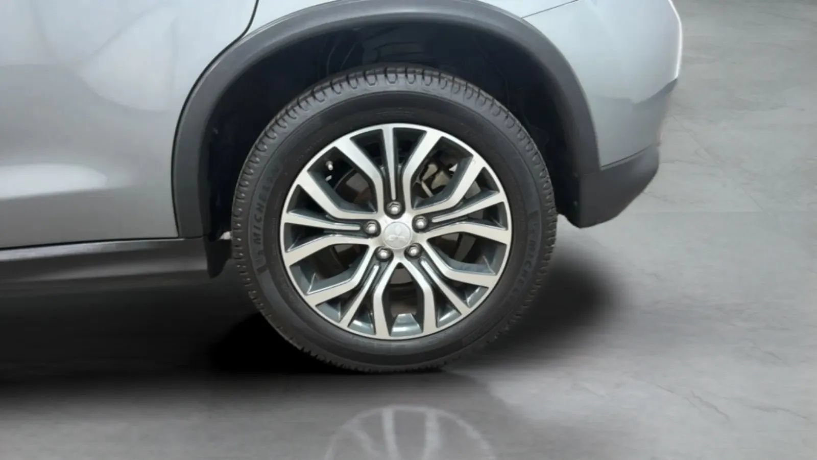 Used 2016 Mitsubishi Outlander Sport ES FWD image 26