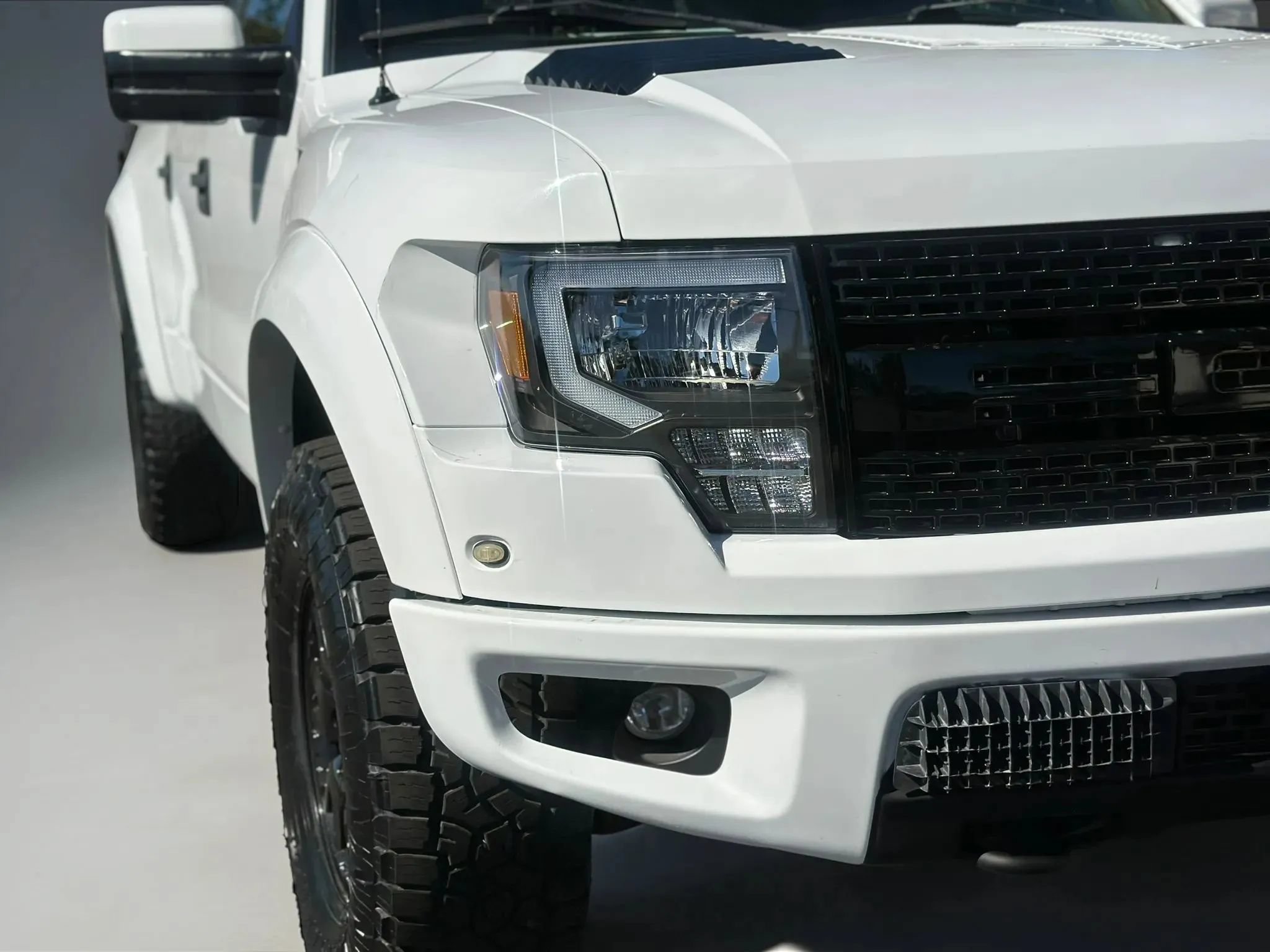 Used 2012 Ford F150 Raptor AWD/4WD image 9