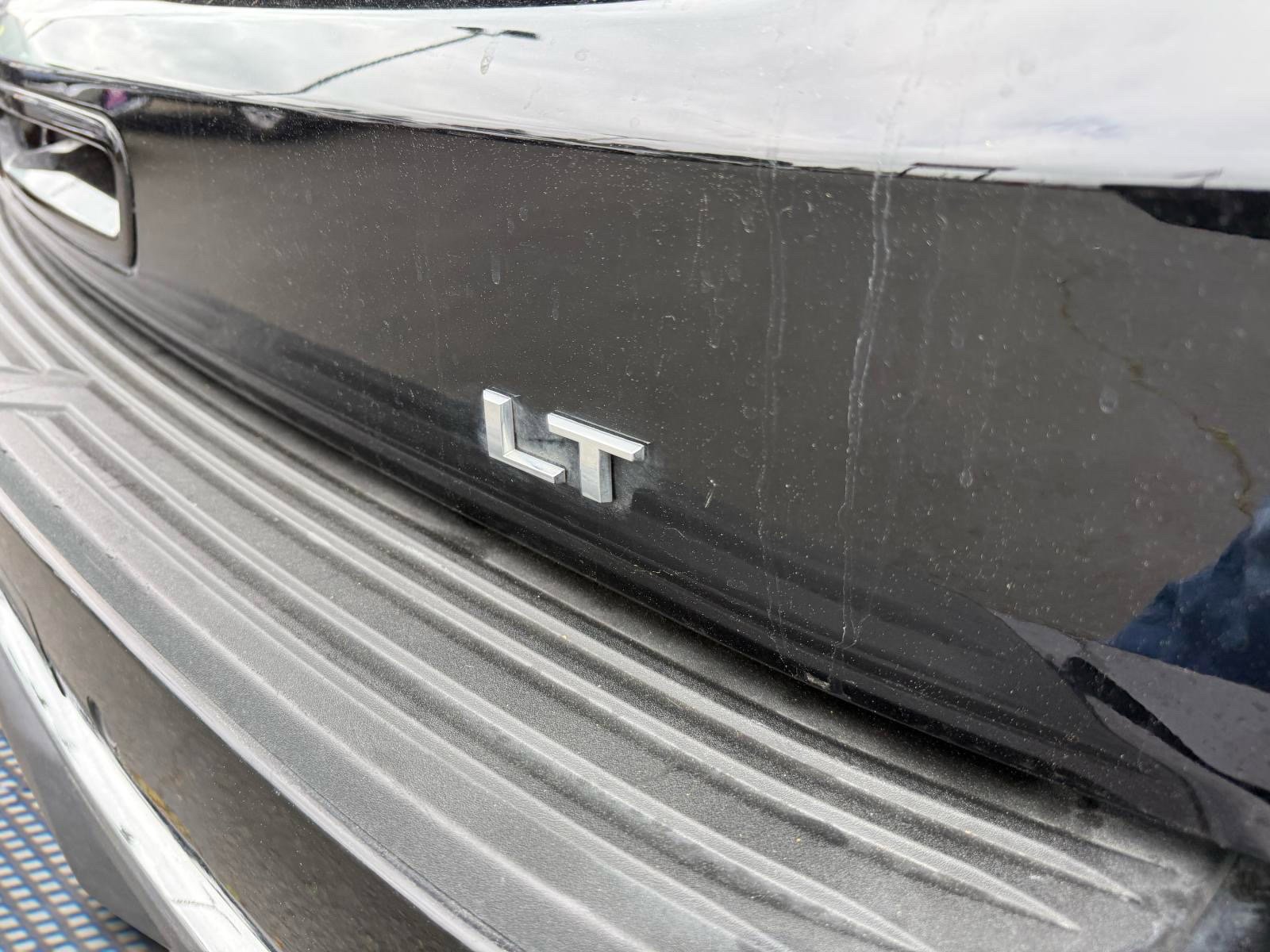 Used 2025 Chevrolet Tahoe LT AWD/4WD image 8
