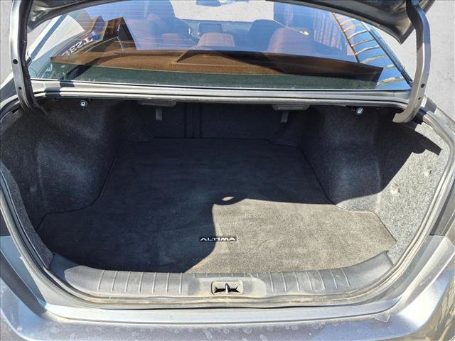Used 2021 Nissan Altima 2.5 SV FWD image 6