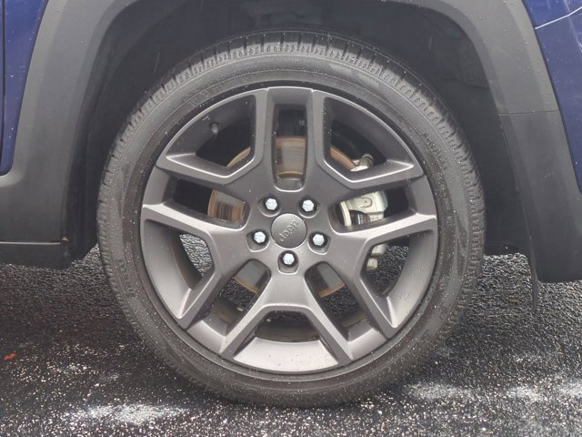 Used 2021 Jeep Renegade Latitude w/ Sun & Sound Group image 12