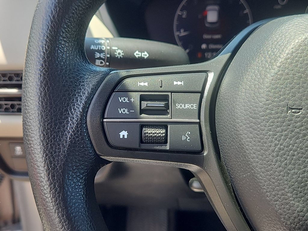 Certified 2024 Honda HR-V LX image 19