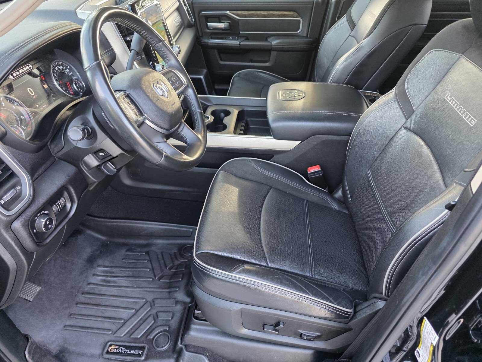 Used 2021 RAM 3500 Laramie AWD/4WD image 10