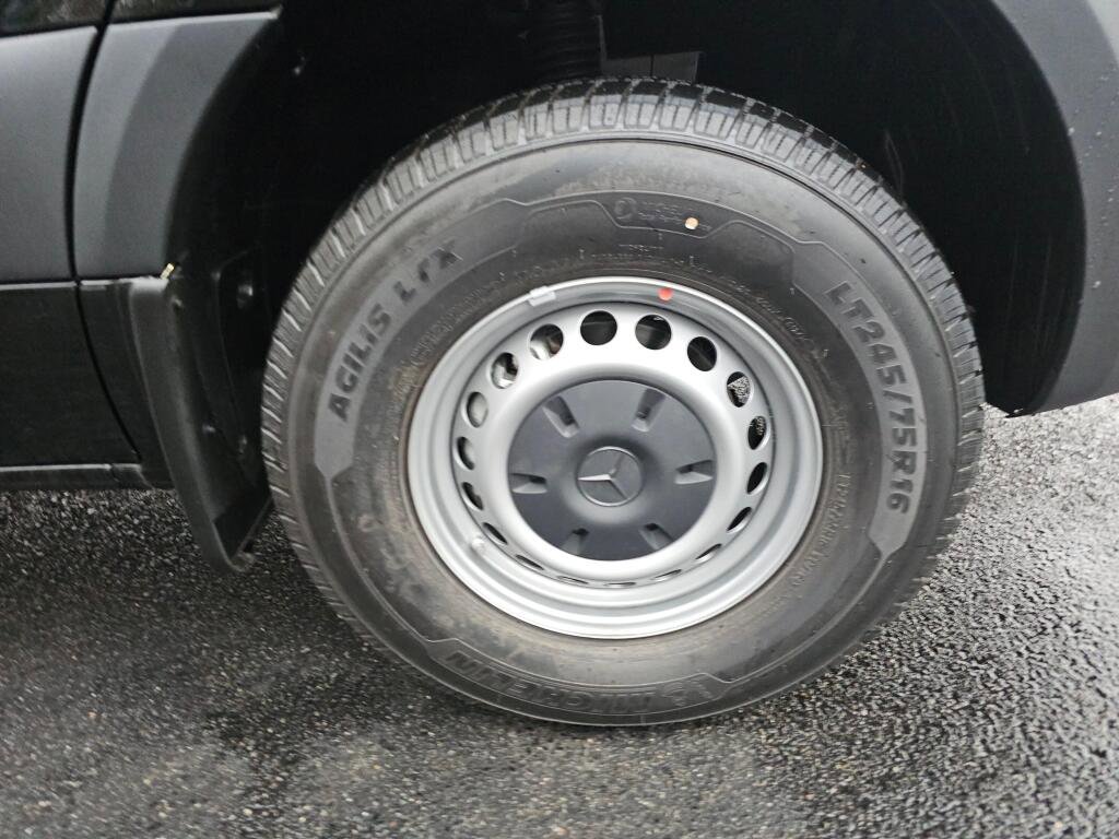 New 2025 Mercedes-Benz Sprinter 2500 image 19