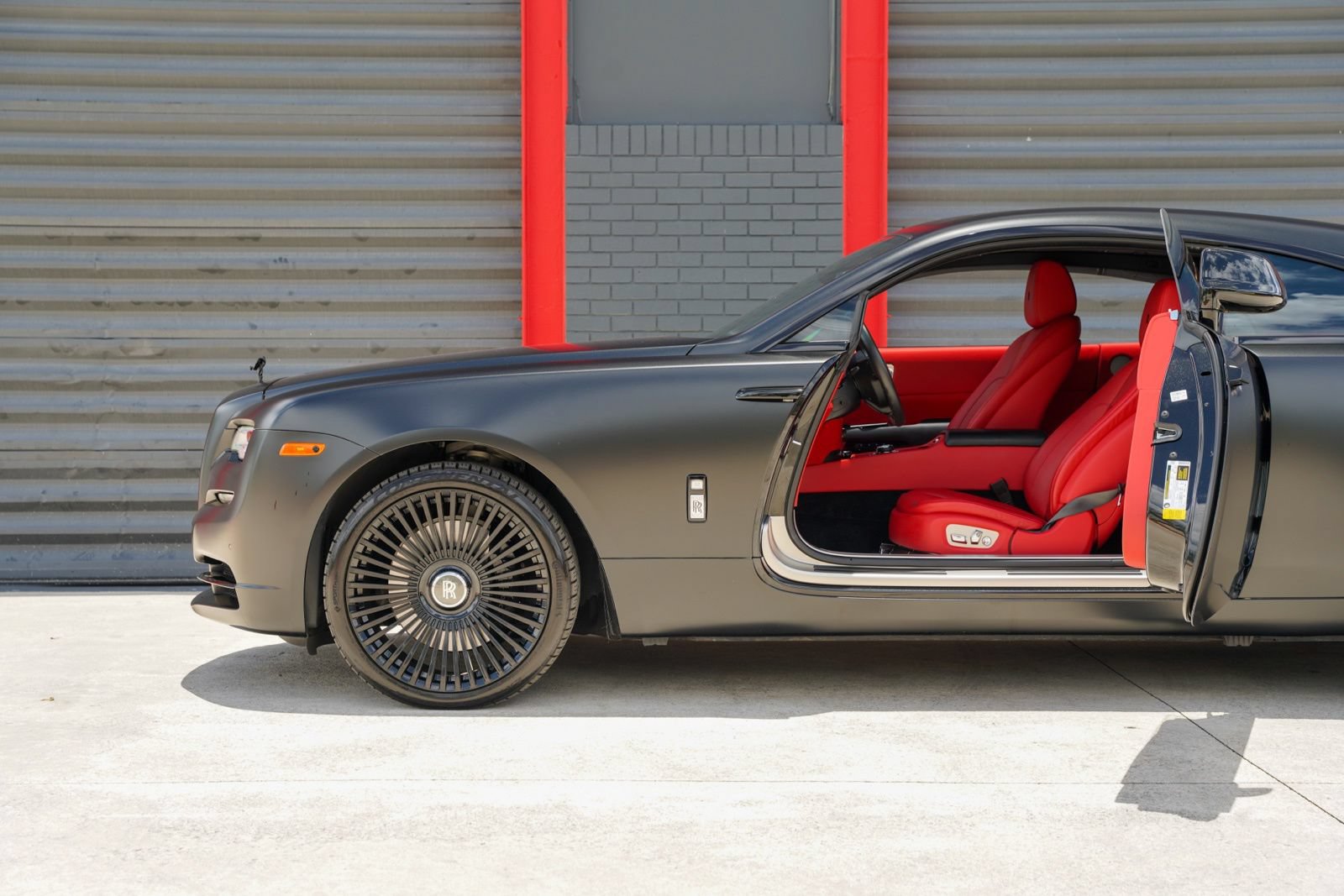 Used 2020 Rolls-Royce Wraith RWD image 9