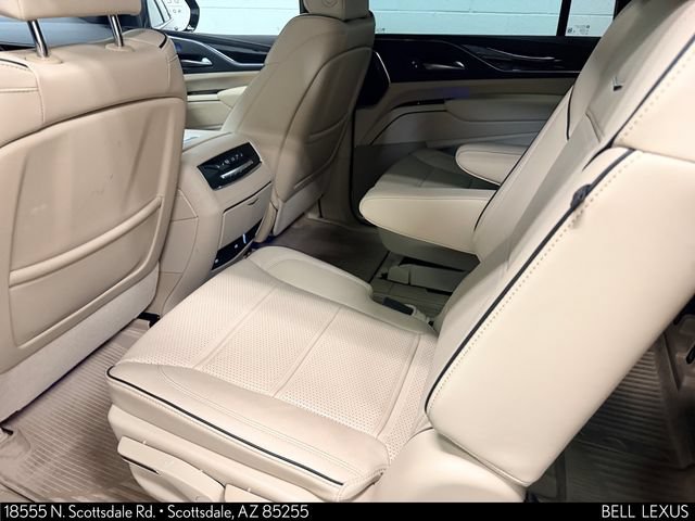 Used 2023 Cadillac Escalade ESV Premium Luxury w/ LPO, Floor Liner Package AWD/4WD image 13