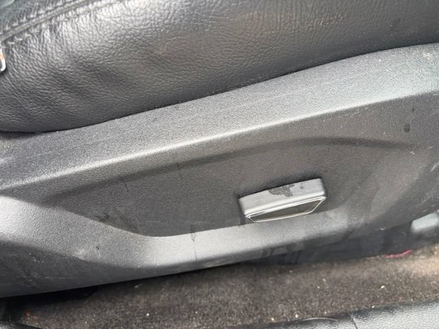 Used 2017 Ford Explorer XLT AWD/4WD image 38