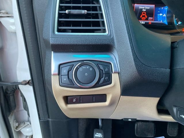Used 2016 Ford Explorer Limited FWD image 8