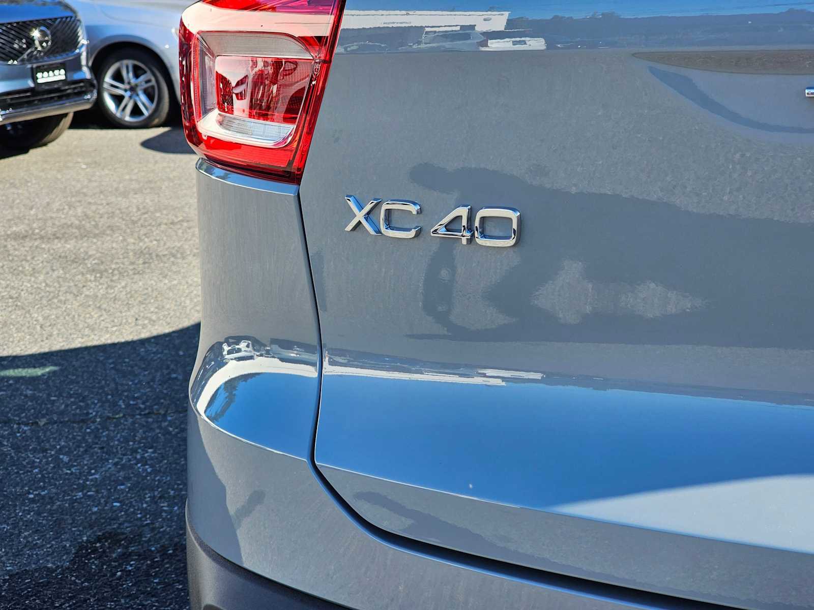 New 2026 Volvo XC40 B5 Plus w/ Protection Package Premier image 13