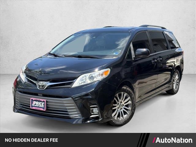 Used 2018 Toyota Sienna XLE