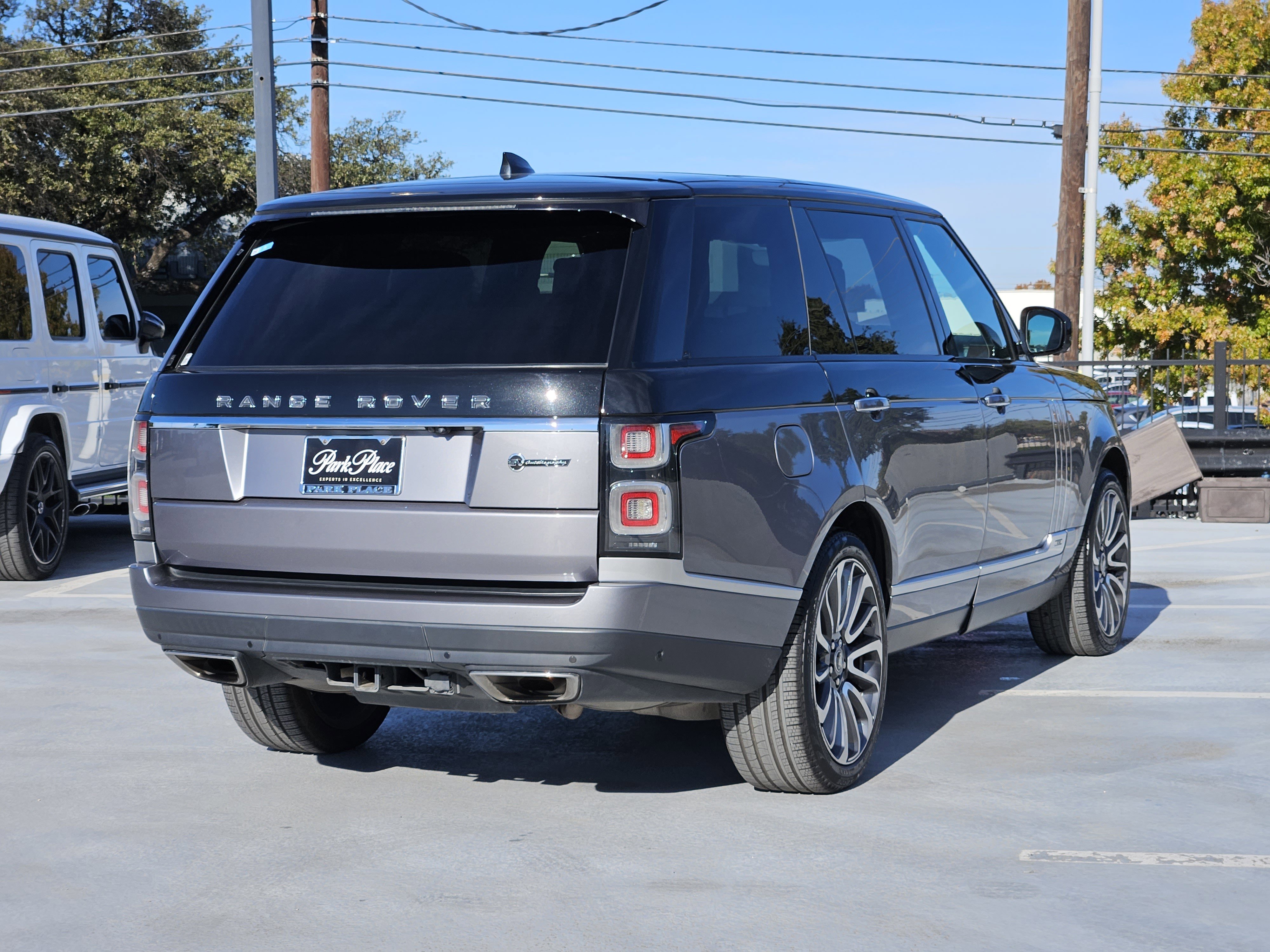 Used 2021 Land Rover Range Rover LWB SV Autobiography image 9