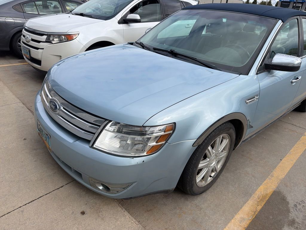 Used 2008 Ford Taurus Limited FWD image 2