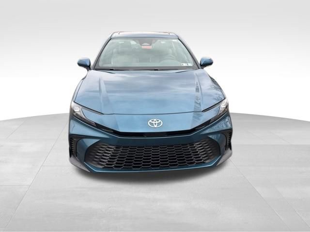New 2026 Toyota Camry SE image 9