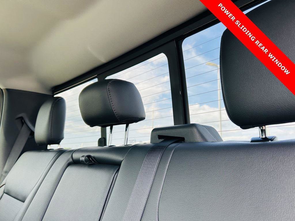New 2026 Ford F250 Lariat w/ Lariat Premium Package image 16