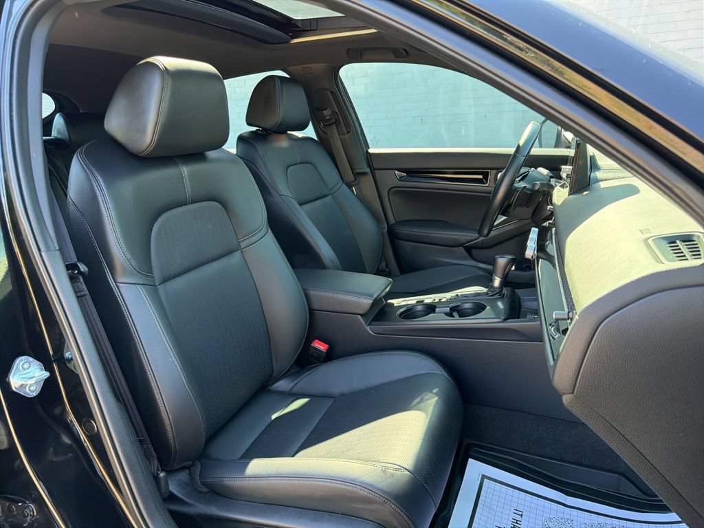 Used 2022 Honda Civic Sport Touring image 13