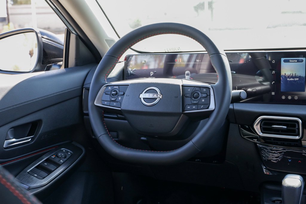 New 2027 Nissan Sentra SR FWD image 25
