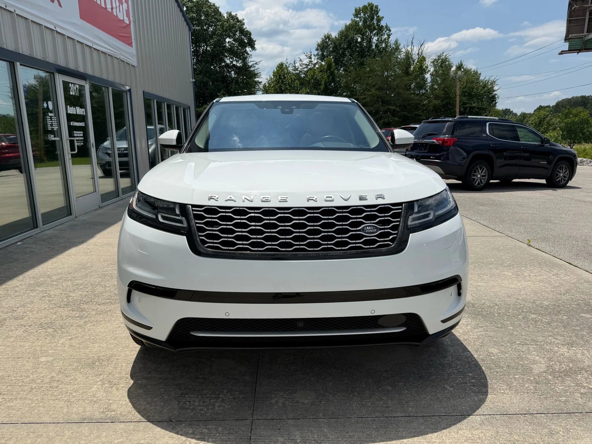 Used 2020 Land Rover Range Rover Velar S image 30