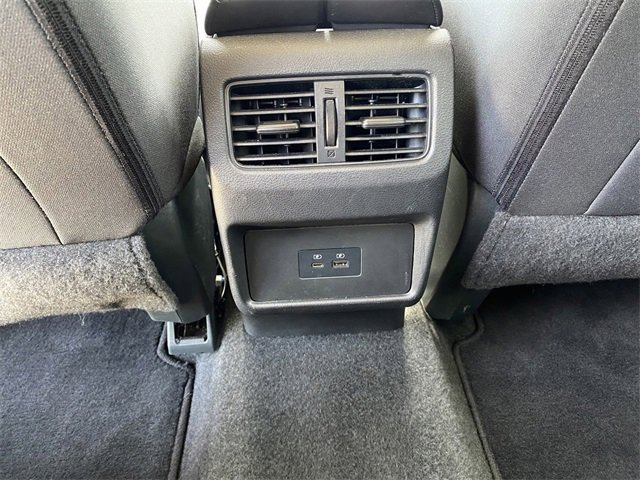 Used 2023 Nissan Rogue SV image 31