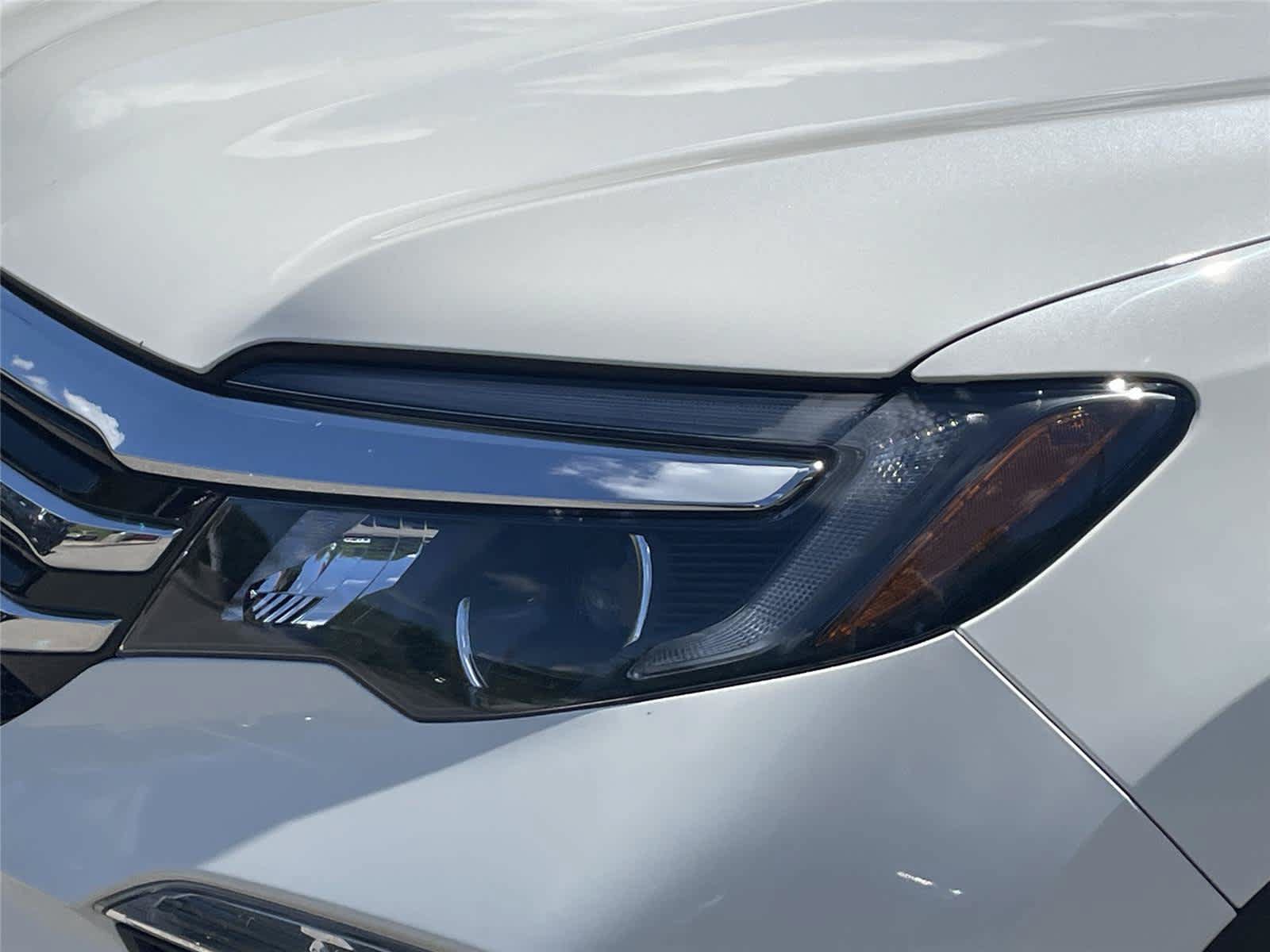 Used 2016 Honda Pilot Touring image 9