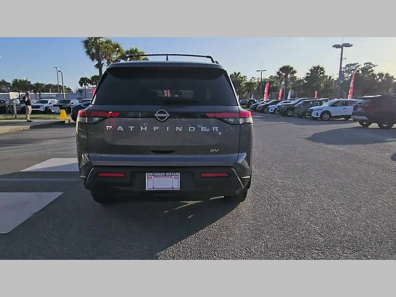 Used 2024 Nissan Pathfinder SV w/ Cargo Package image 30