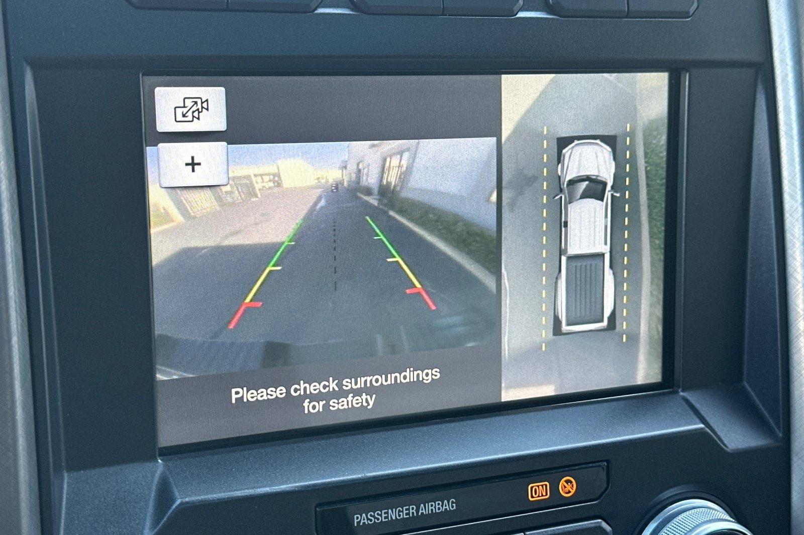 Used 2019 Ford F450 Limited w/ FX4 Off-Road Package image 19