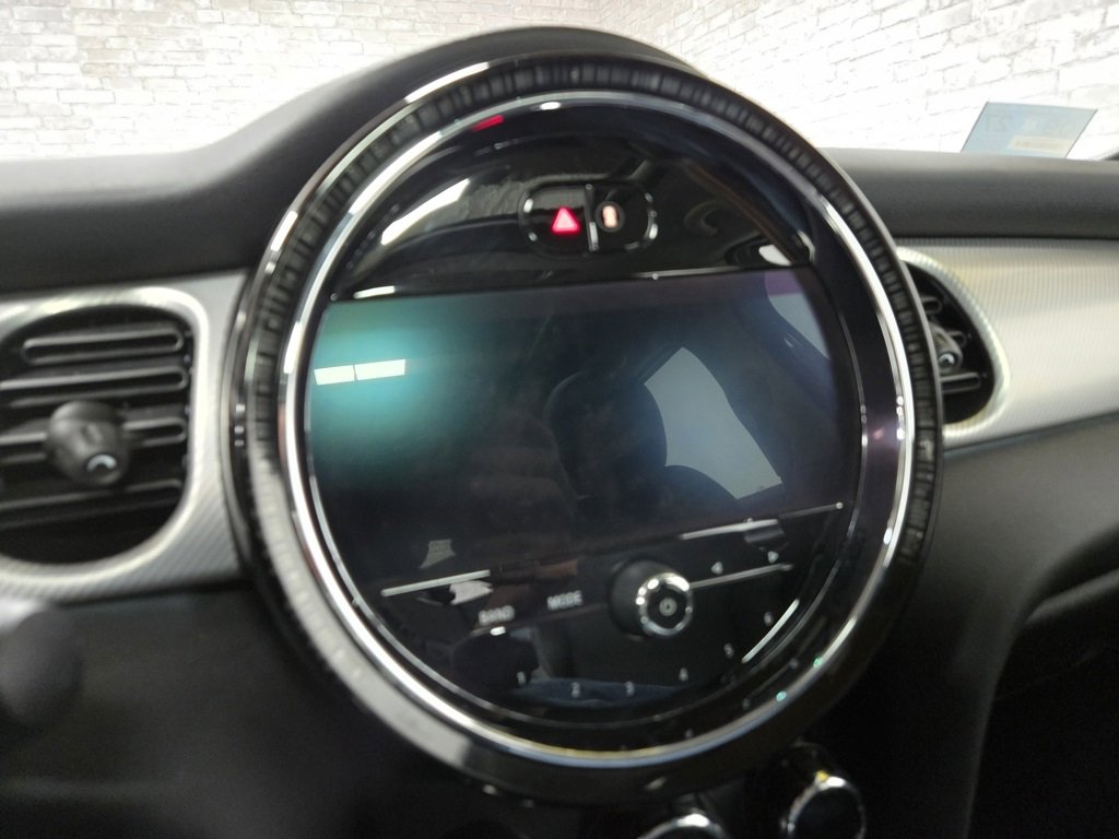 Used 2023 MINI Cooper S image 21