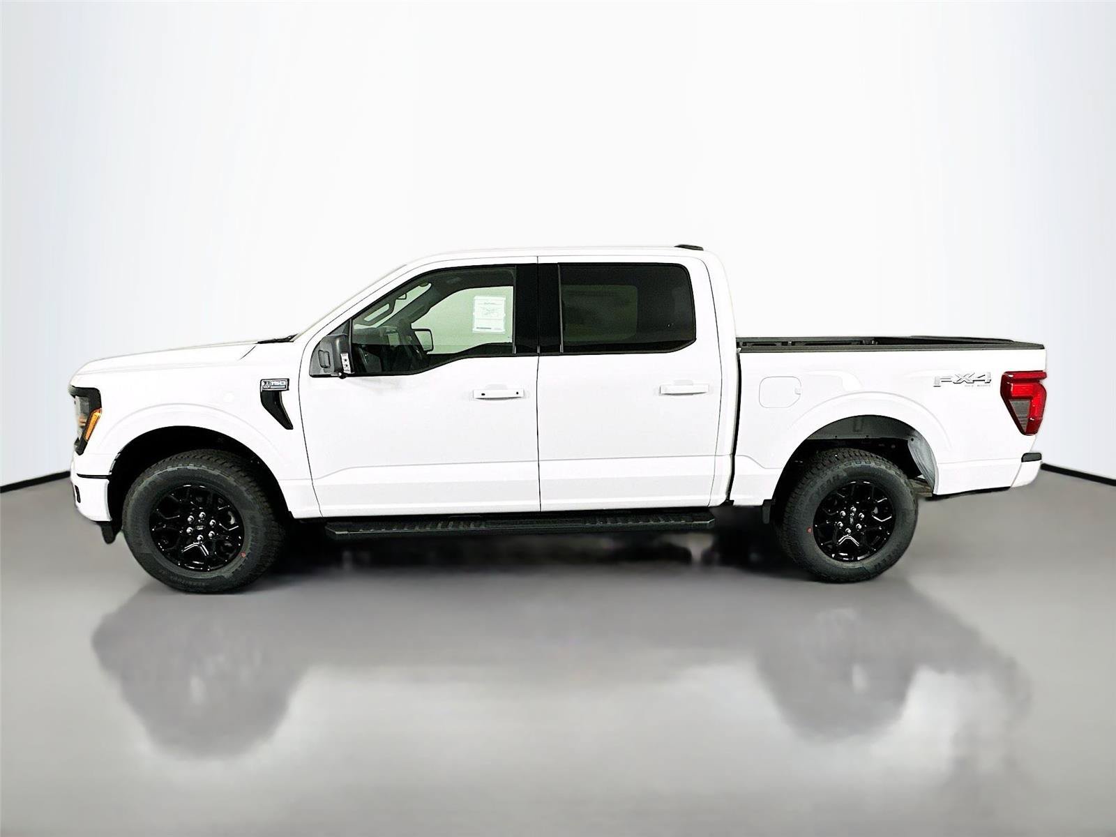 New 2026 Ford F150 XLT w/ Equipment Group 302A MID AWD/4WD image 8