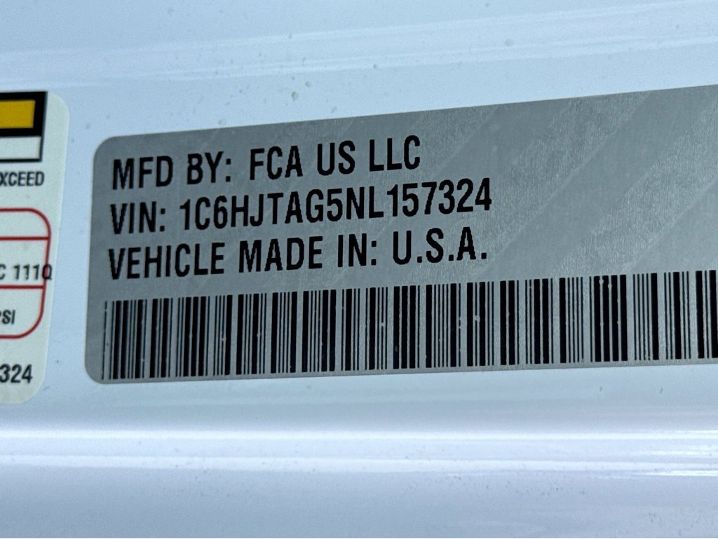 Certified 2022 Jeep Gladiator Willys image 25