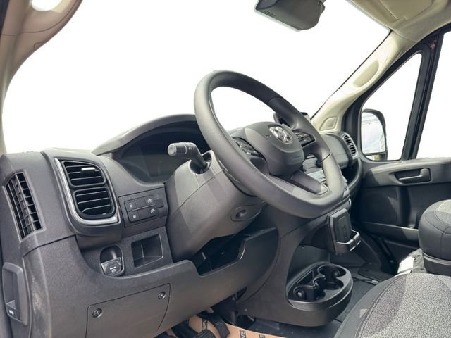 New 2026 RAM ProMaster 2500 w/ Quick Order Package 22G SLT FWD image 9