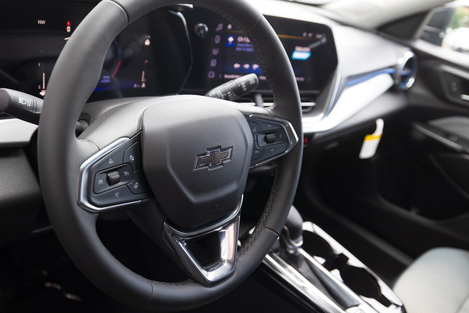 New 2026 Chevrolet Trax LT w/ Driver Confidence Package FWD image 53