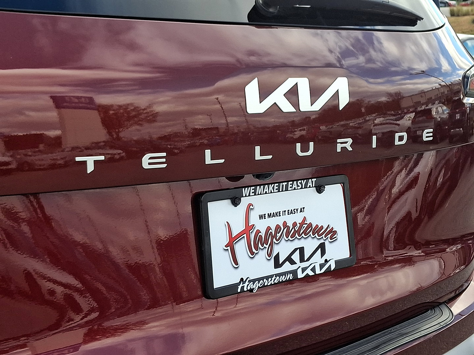 Used 2023 Kia Telluride EX w/ EX Captain's Chair Package image 34