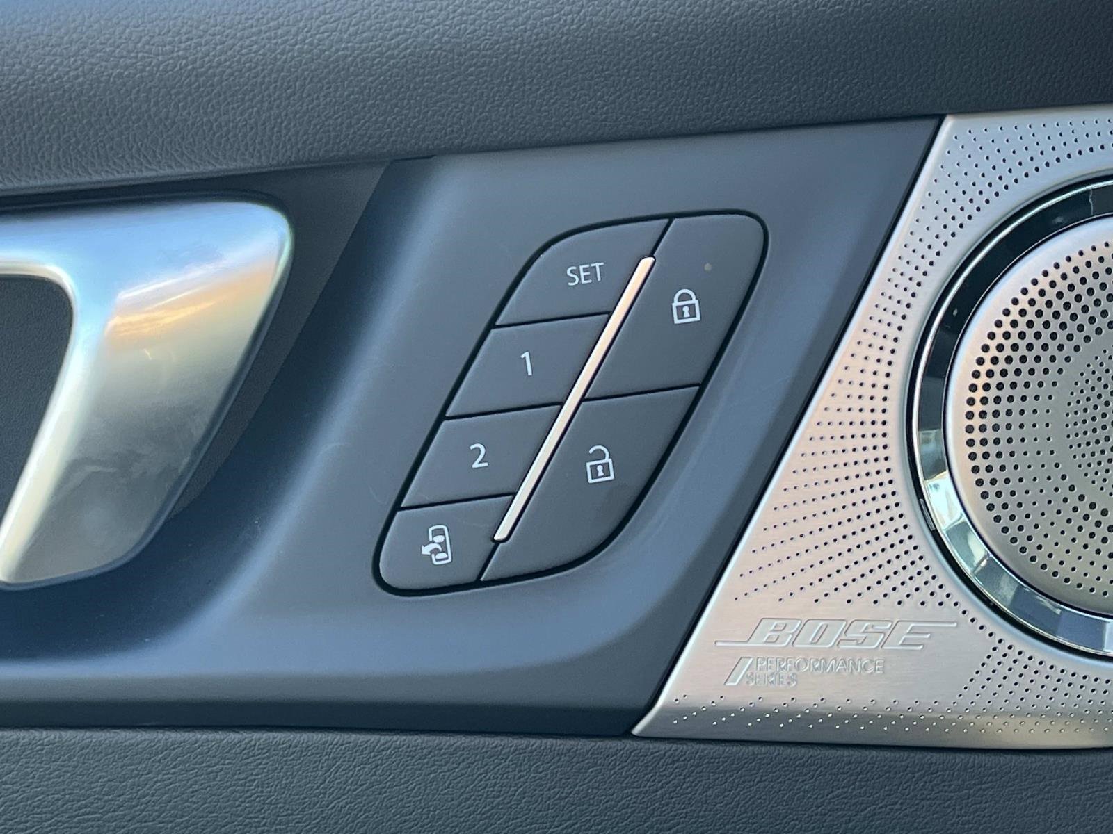 New 2026 Buick Enclave Avenir w/ Super Cruise Package image 25