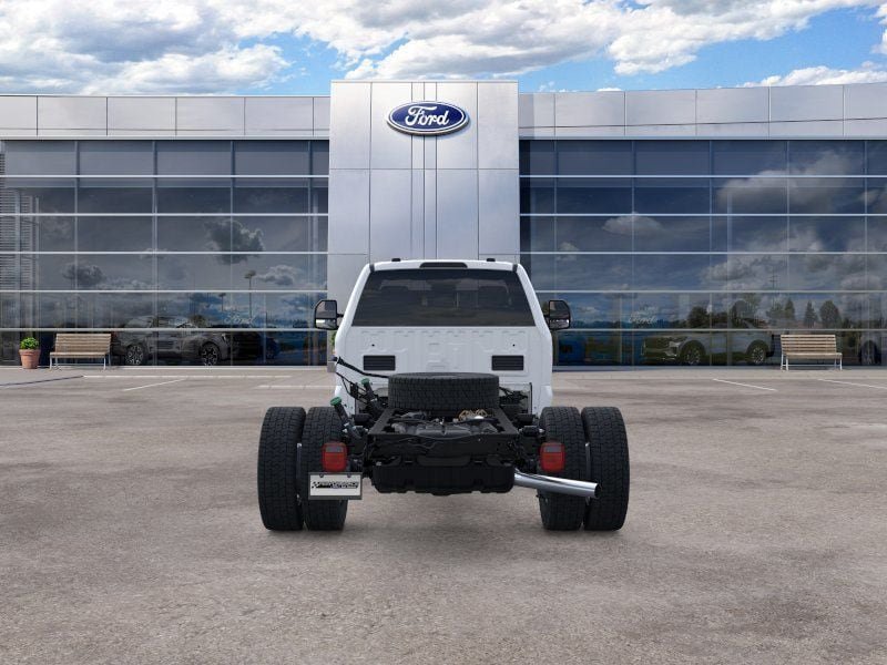 New 2026 Ford F550 4x4 Regular Cab Super Duty w/ XL Chrome Package image 5