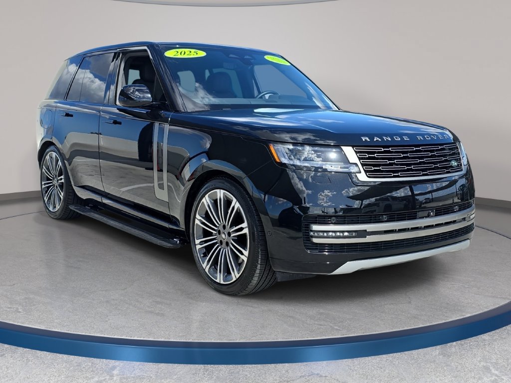Certified 2025 Land Rover Range Rover SE AWD/4WD image 3