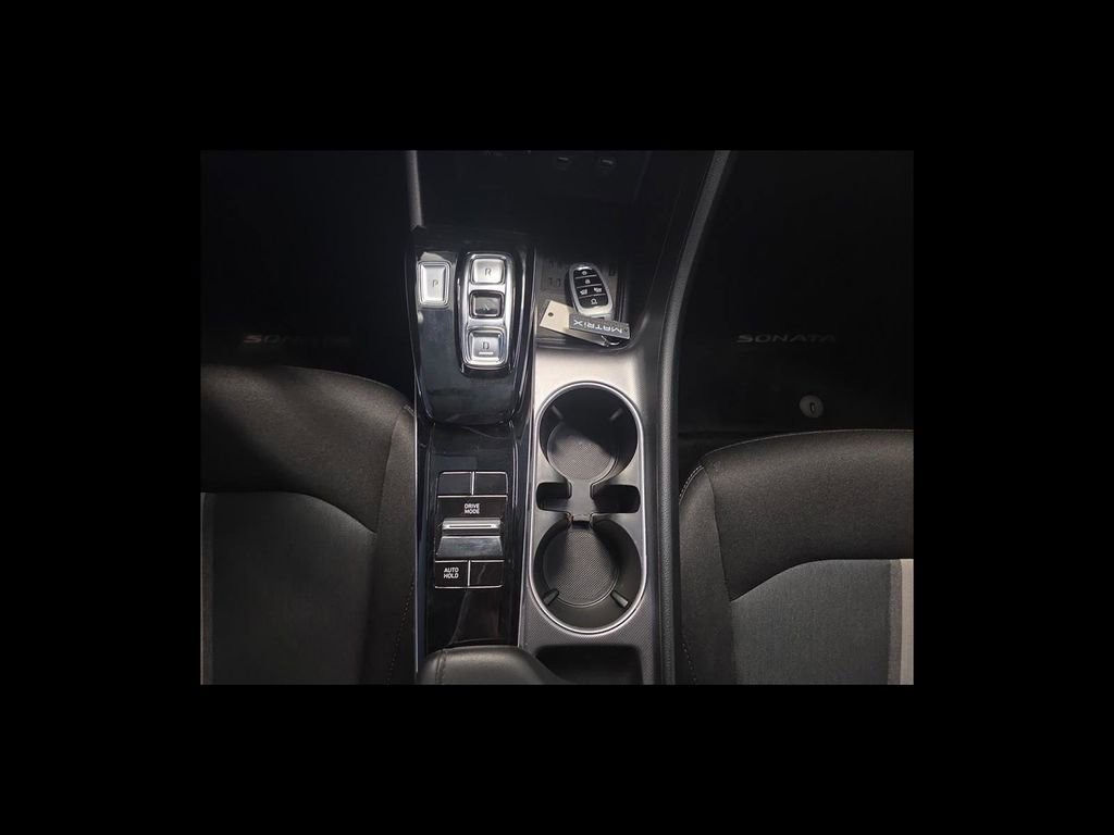 Used 2020 Hyundai Sonata SEL w/ Convenience Package FWD image 16