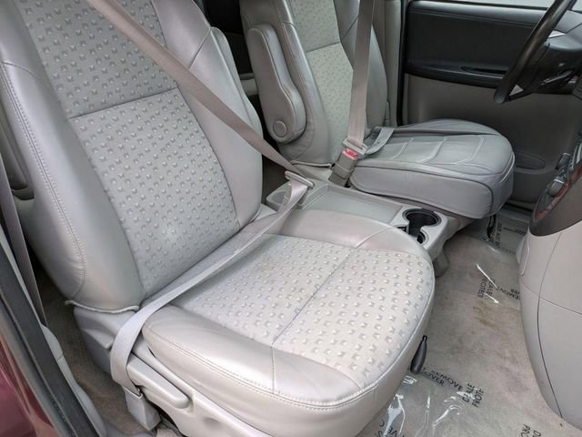 Used 2007 Chevrolet Uplander LT w/ Storage And Organizer Package image 25