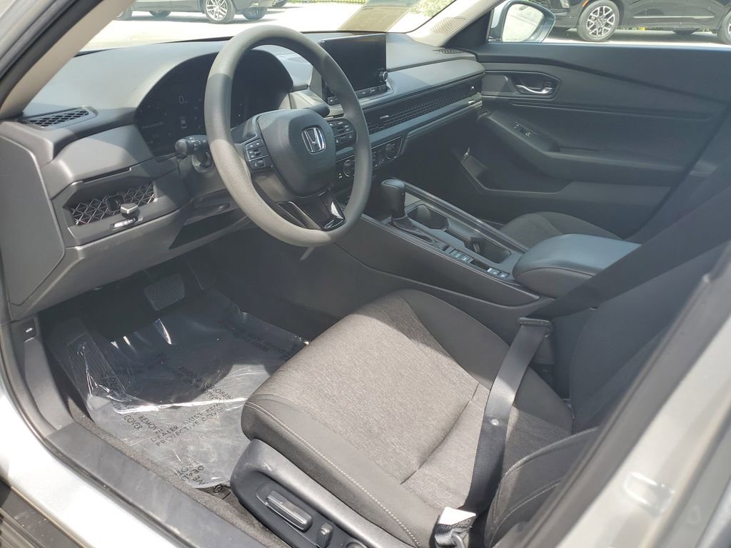 Used 2024 Honda Accord EX image 18