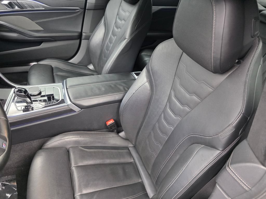 Used 2022 BMW M850i Gran Coupe xDrive w/ Comfort Seating Package AWD/4WD image 11
