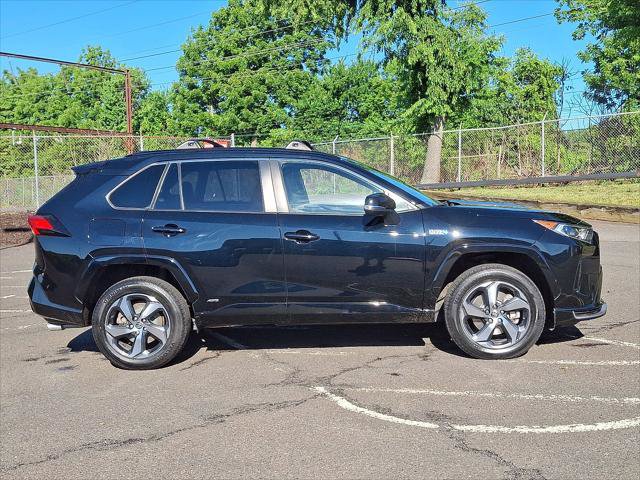 Certified 2021 Toyota RAV4 SE w/ Weather & Moonroof Package AWD/4WD image 28