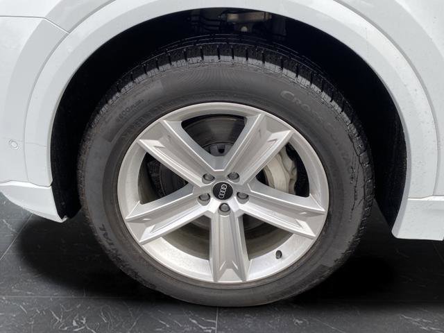 Used 2021 Audi Q8 Premium w/ Convenience Package image 36