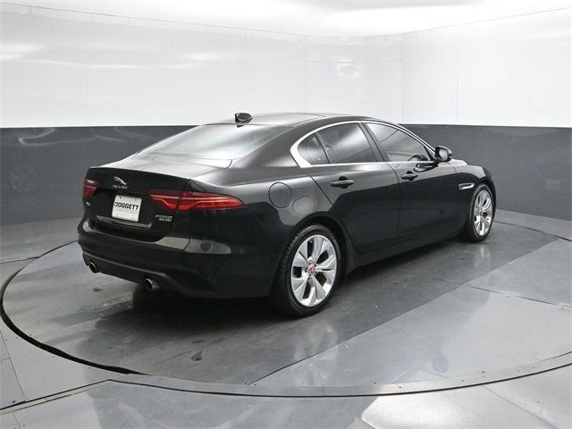 Used 2020 Jaguar XE S image 11