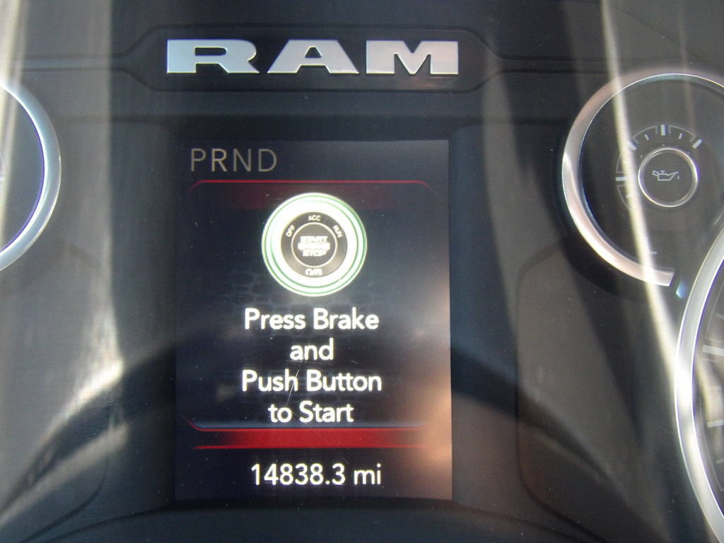 Used 2024 RAM 2500 Big Horn w/ Off Road Package AWD/4WD image 21