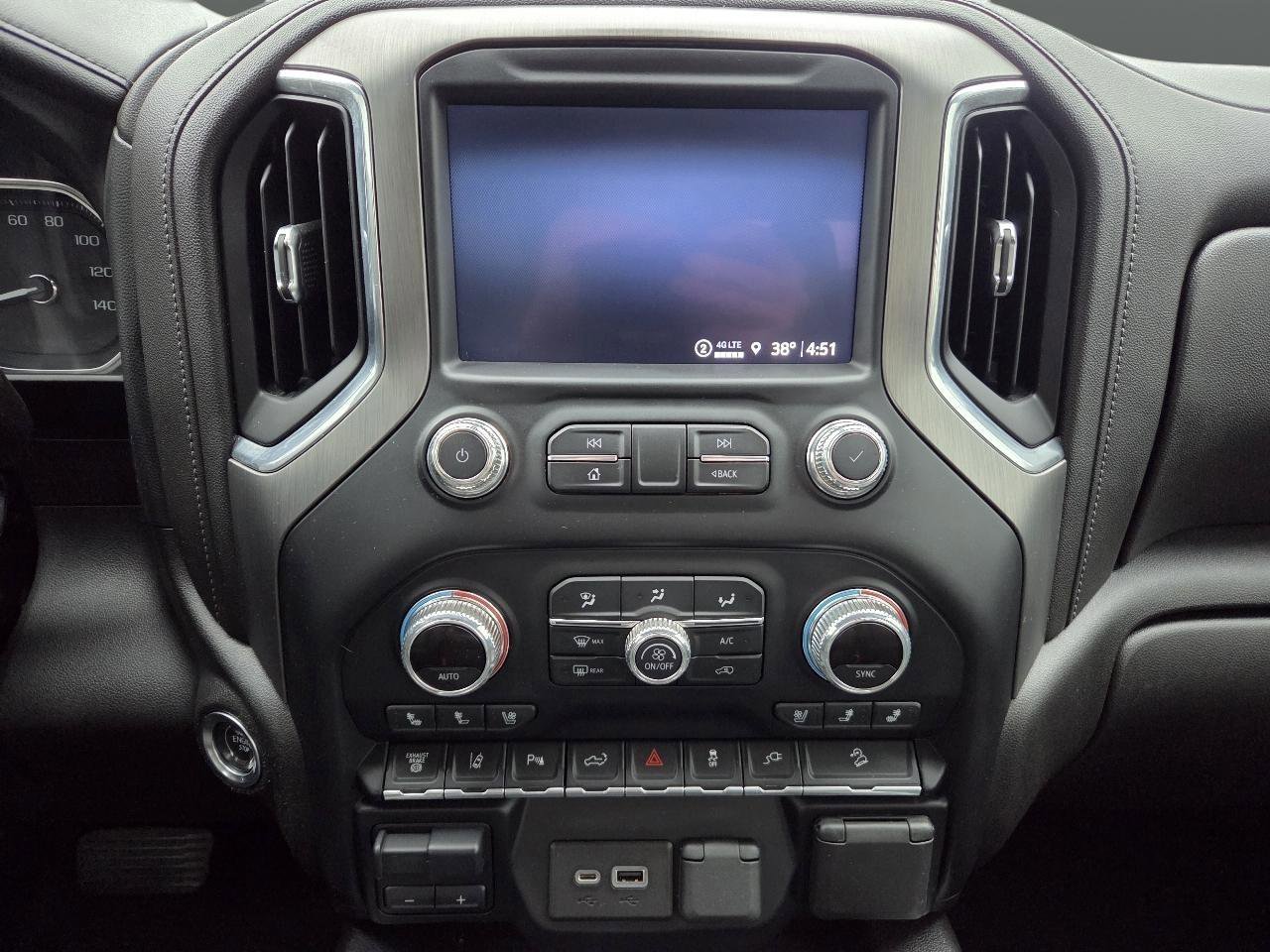Used 2022 GMC Sierra 2500 Denali w/ Technology Package image 22