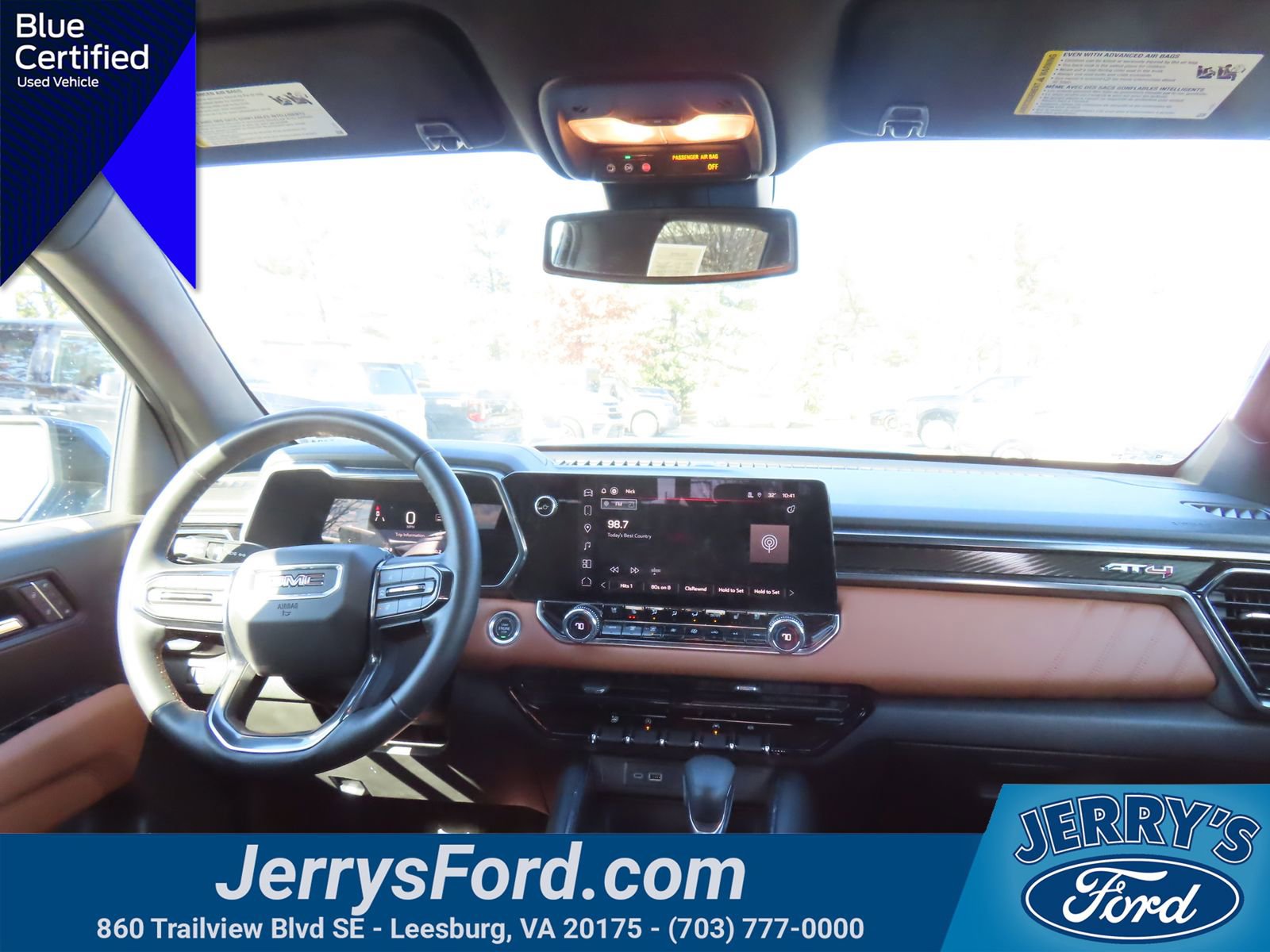 Used 2023 GMC Canyon AT4 w/ AT4 Premium Package image 16