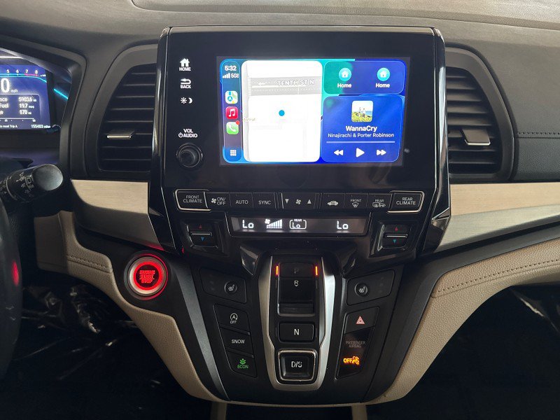 Used 2018 Honda Odyssey Touring image 16