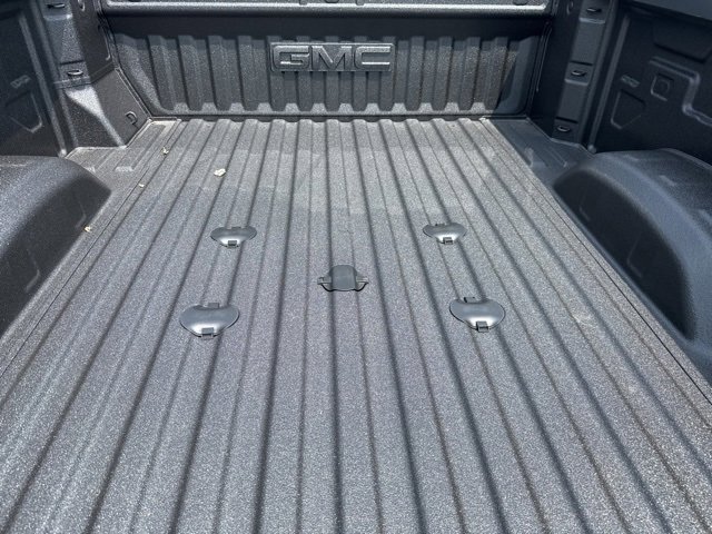 New 2025 GMC Sierra 2500 AT4 w/ AT4 Premium Plus Package image 17